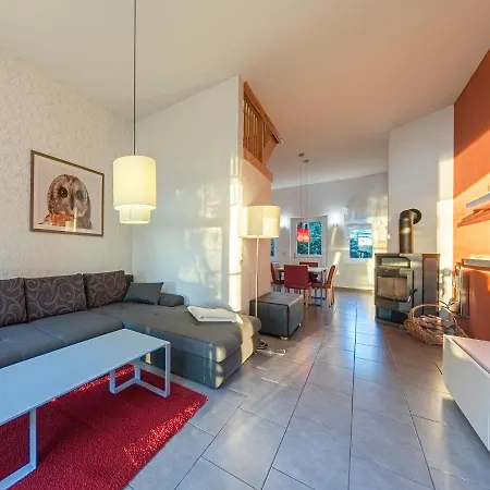 Kastanienhof Am Loppiner See