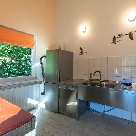 Kastanienhof Am Loppiner See *