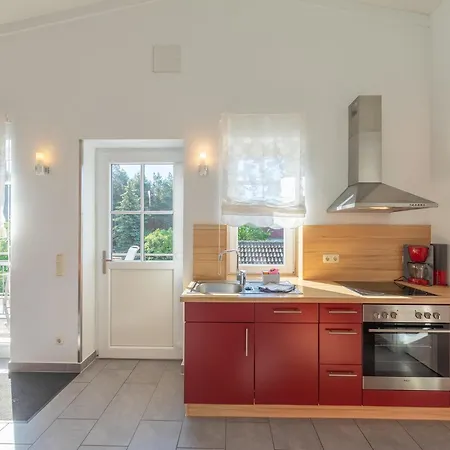 Kastanienhof Am Loppiner See