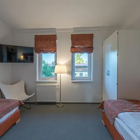 Kastanienhof Am Loppiner See * Jabel