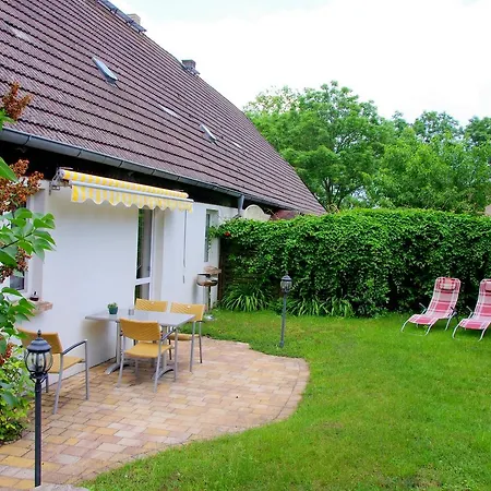 Σπίτι διακοπών Kastanienhof Am Loppiner See *